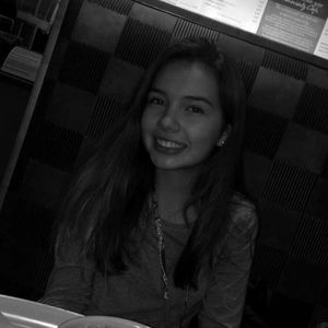 Meet your Posher, Olivia